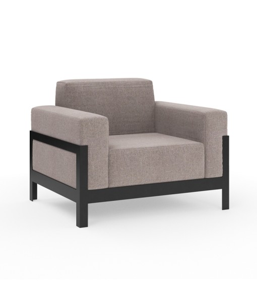 More Comfort Lounge Armchair