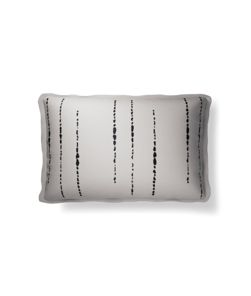 Plume Pillows 14×22″ Masai Ivory/Charcoal Throw ...