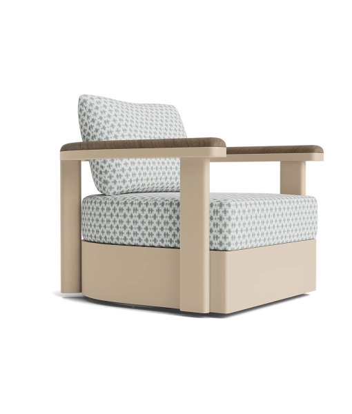 Luca Swivel Lounge Chair w/Teak