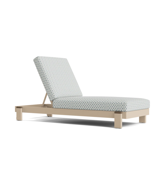 Luca Chaise w/Teak Luca Chaise w/Teak