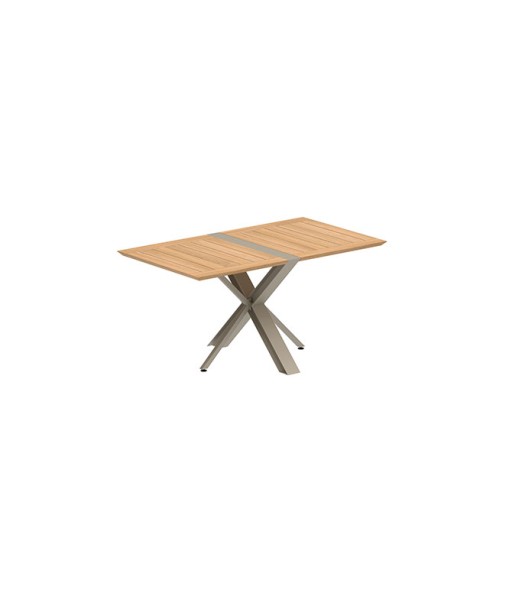 TRAVERSE Folding Table